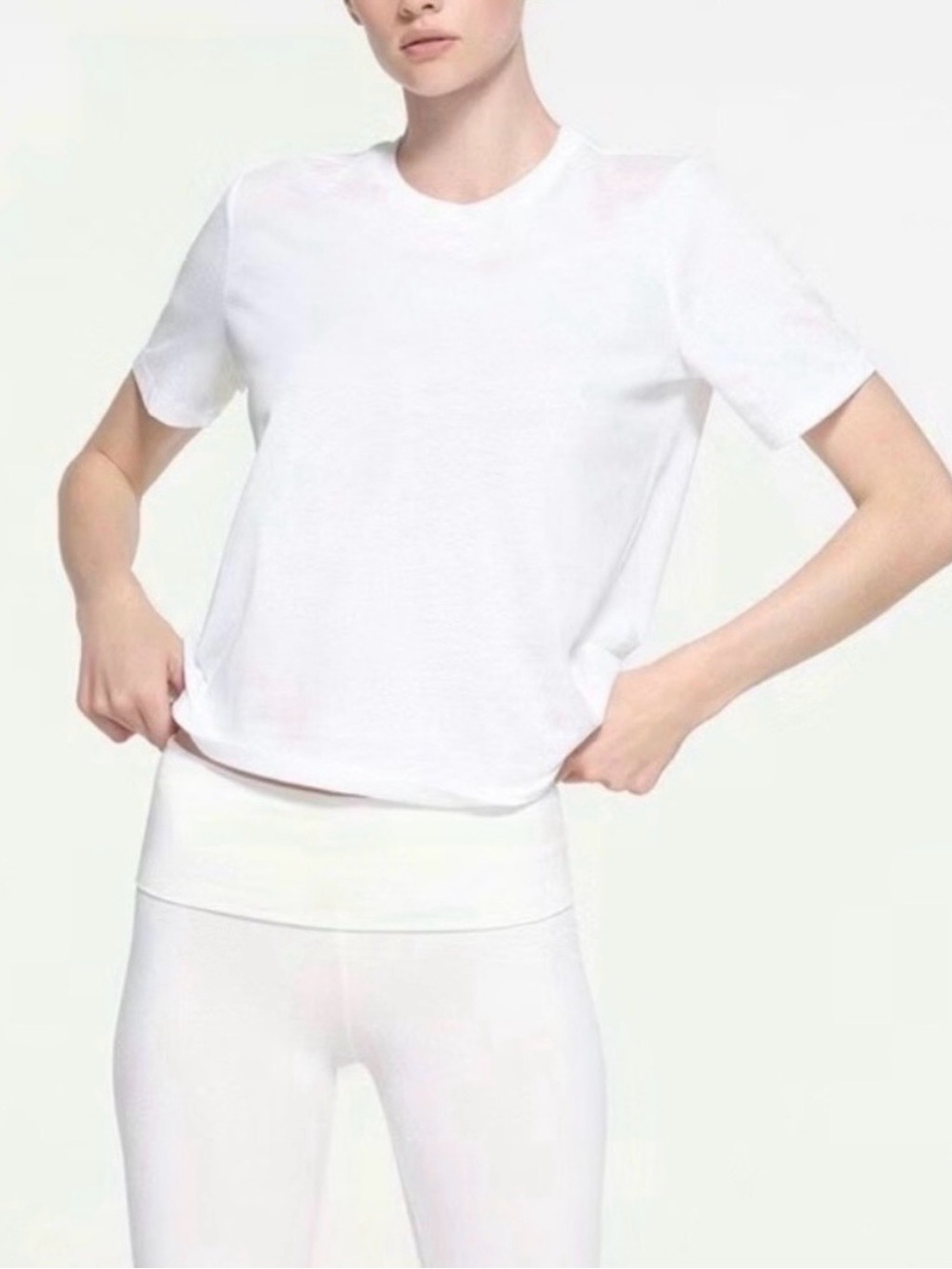 NWT SKIMS Relaxed Tee T-Shirt - Snow - Medium